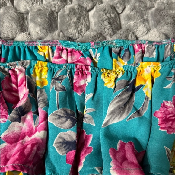 Peach Love California Floral Off-Shoulder Top - Teal and Pink Size S, M NWOT - Picture 6 of 16